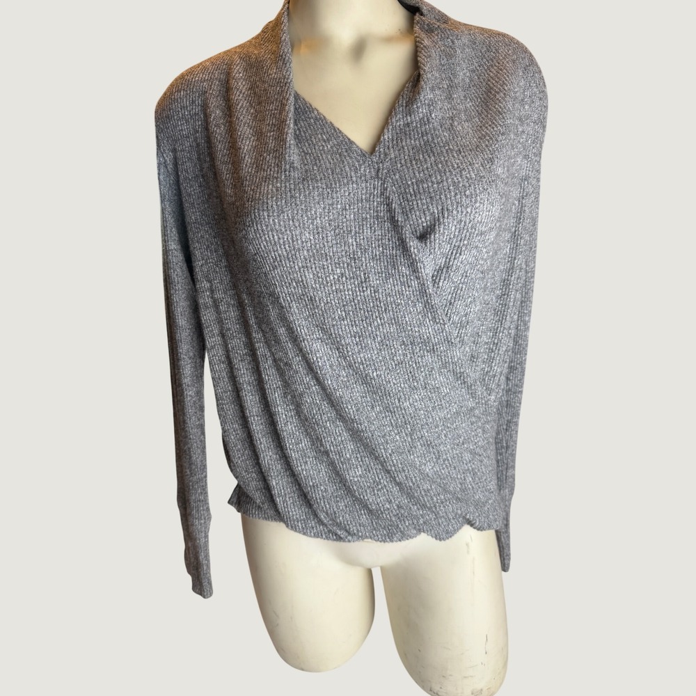Veronica M Gray Ribbed Surplice Wrap Front Long Sleeve Top XS USA made Cozy
